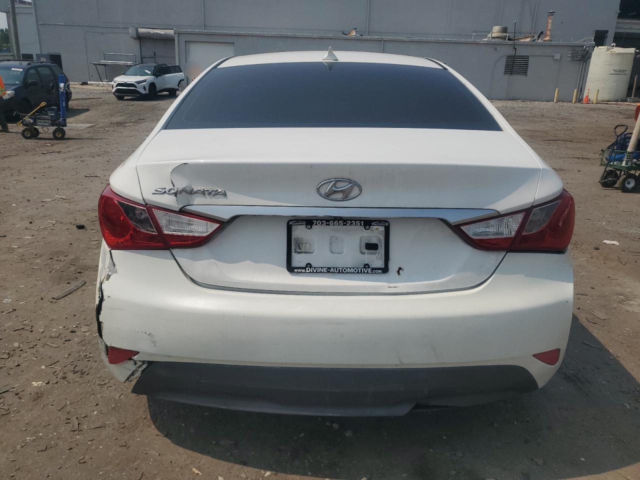 HYUNDAI SONATA 2014 — 7
