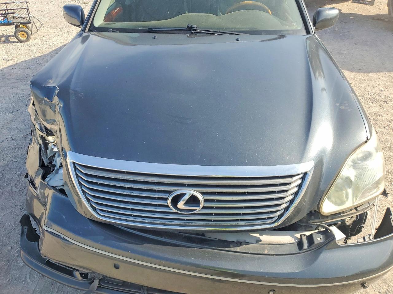 LEXUS LS 2004 — 12