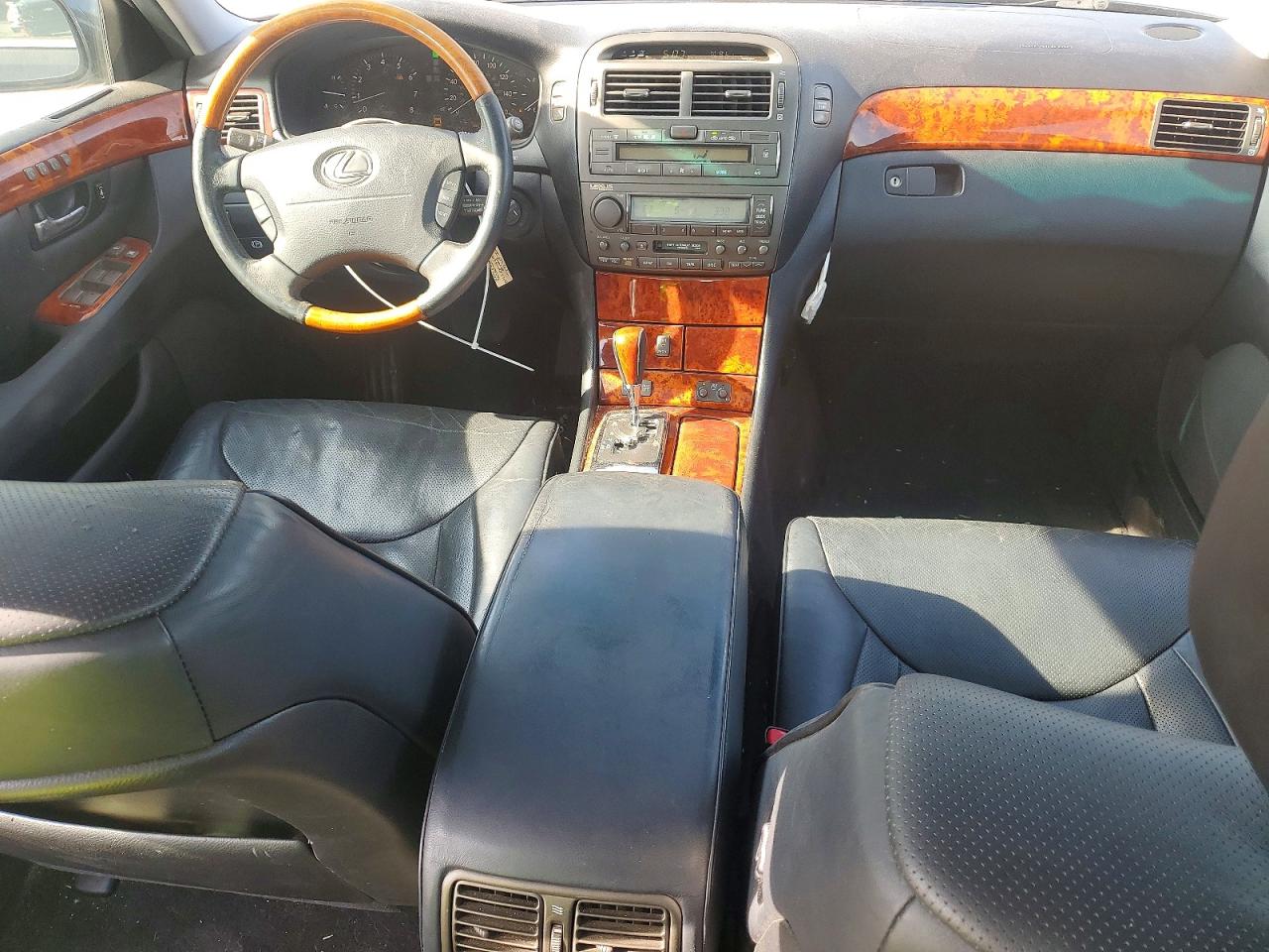 LEXUS LS 2004 — 9