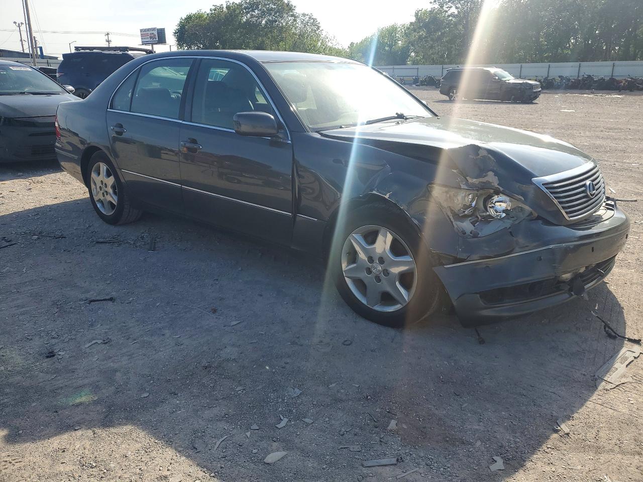 LEXUS LS 2004 — 5