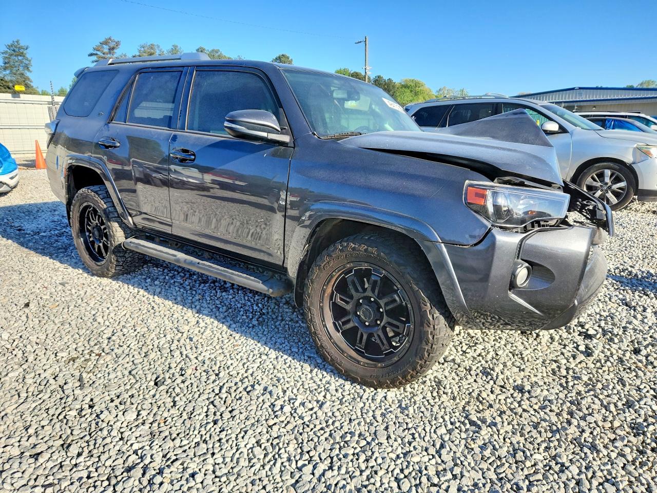 TOYOTA 4RUNNER 2016 — 5