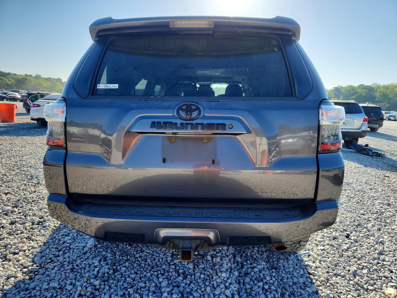 TOYOTA 4RUNNER 2016 — 7
