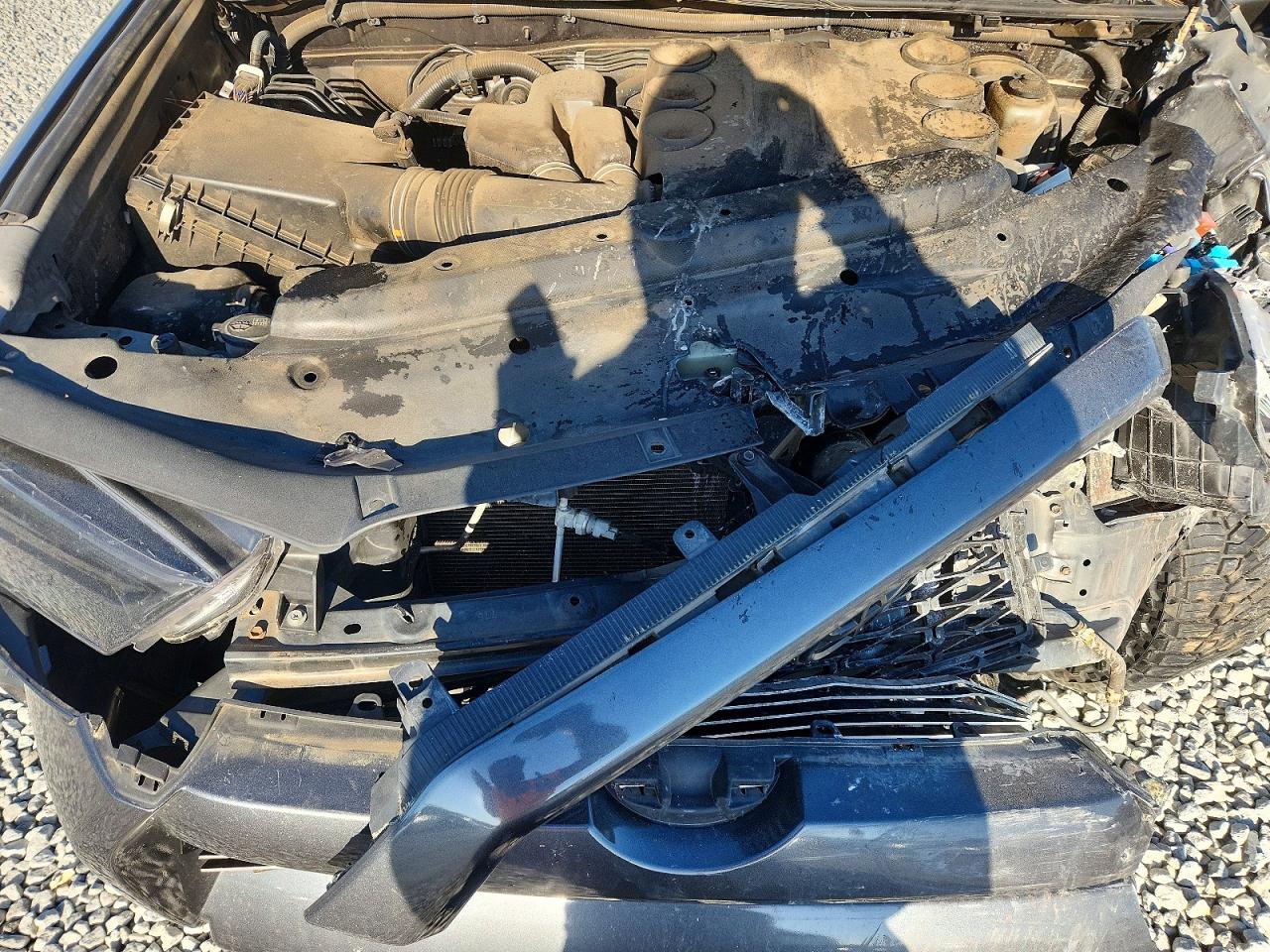 TOYOTA 4RUNNER 2016 — 13