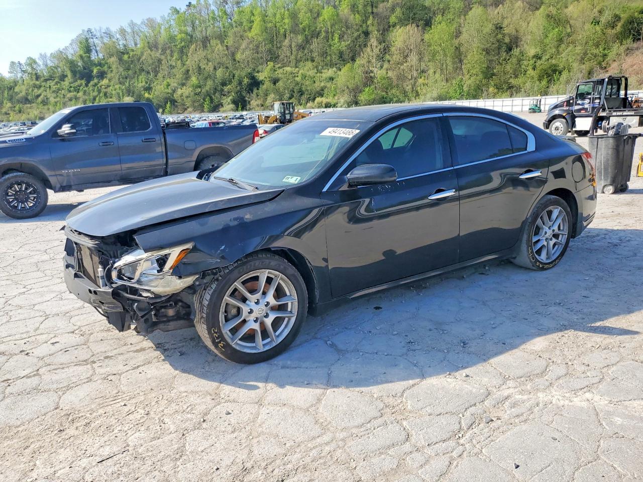 NISSAN MAXIMA 2011 — 2