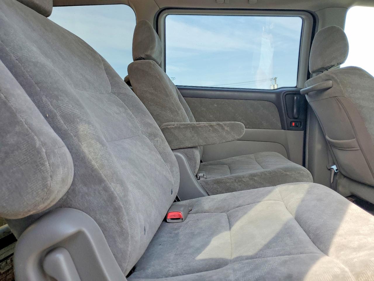 HONDA ODYSSEY 2004 — 12