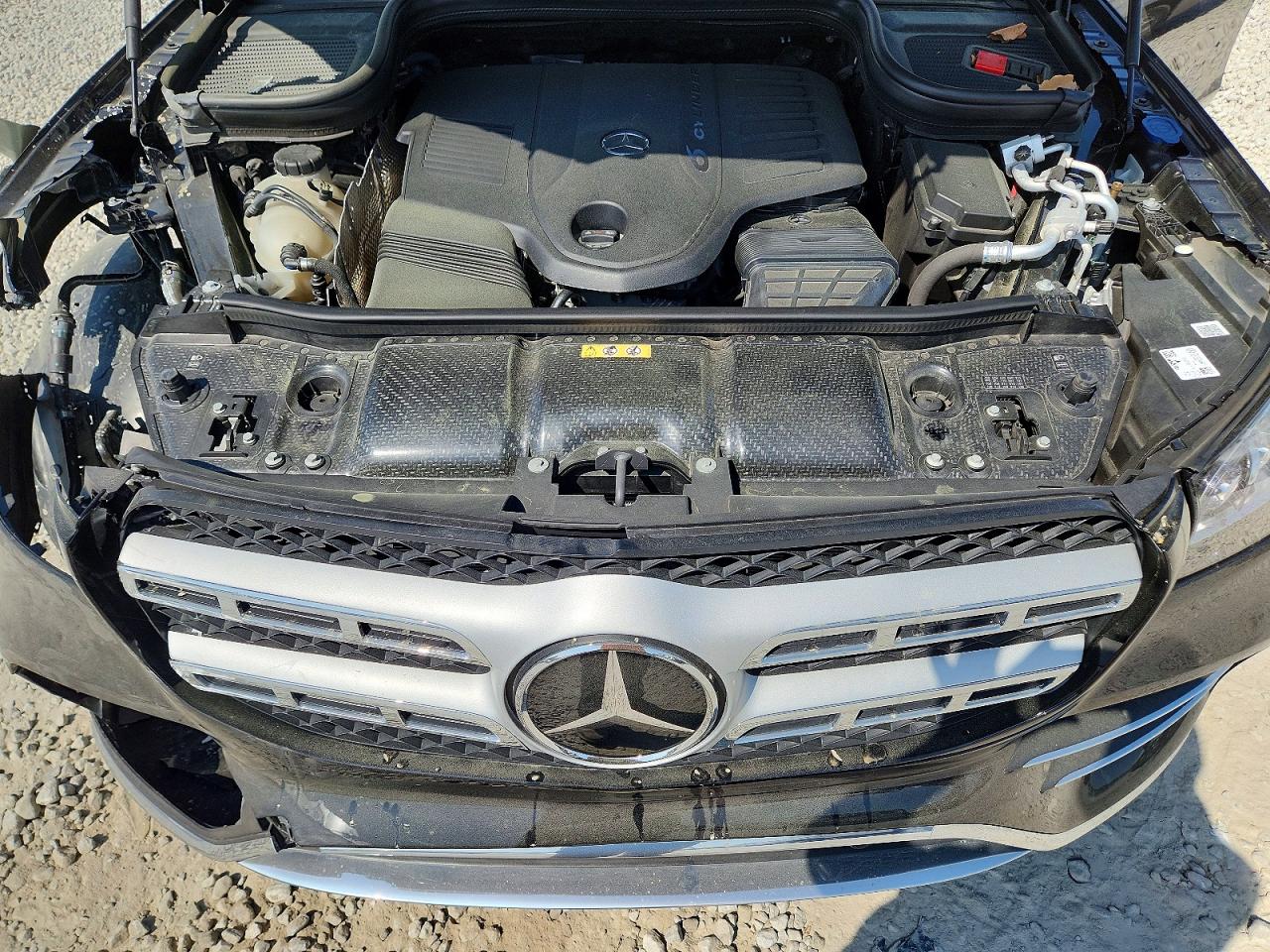 MERCEDES-BENZ GLS 2022 — 12