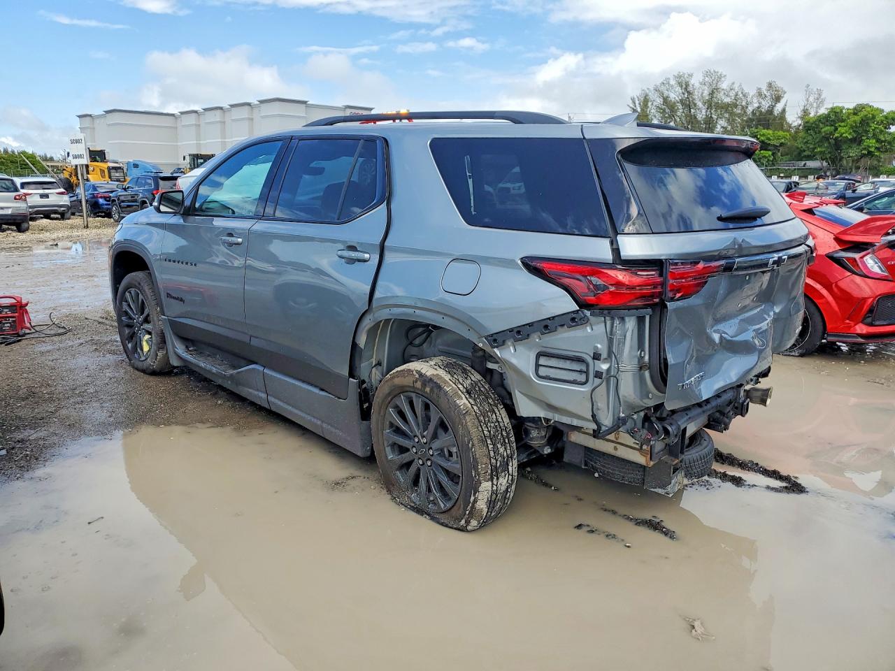 CHEVROLET TRAVERSE 2023 — 3