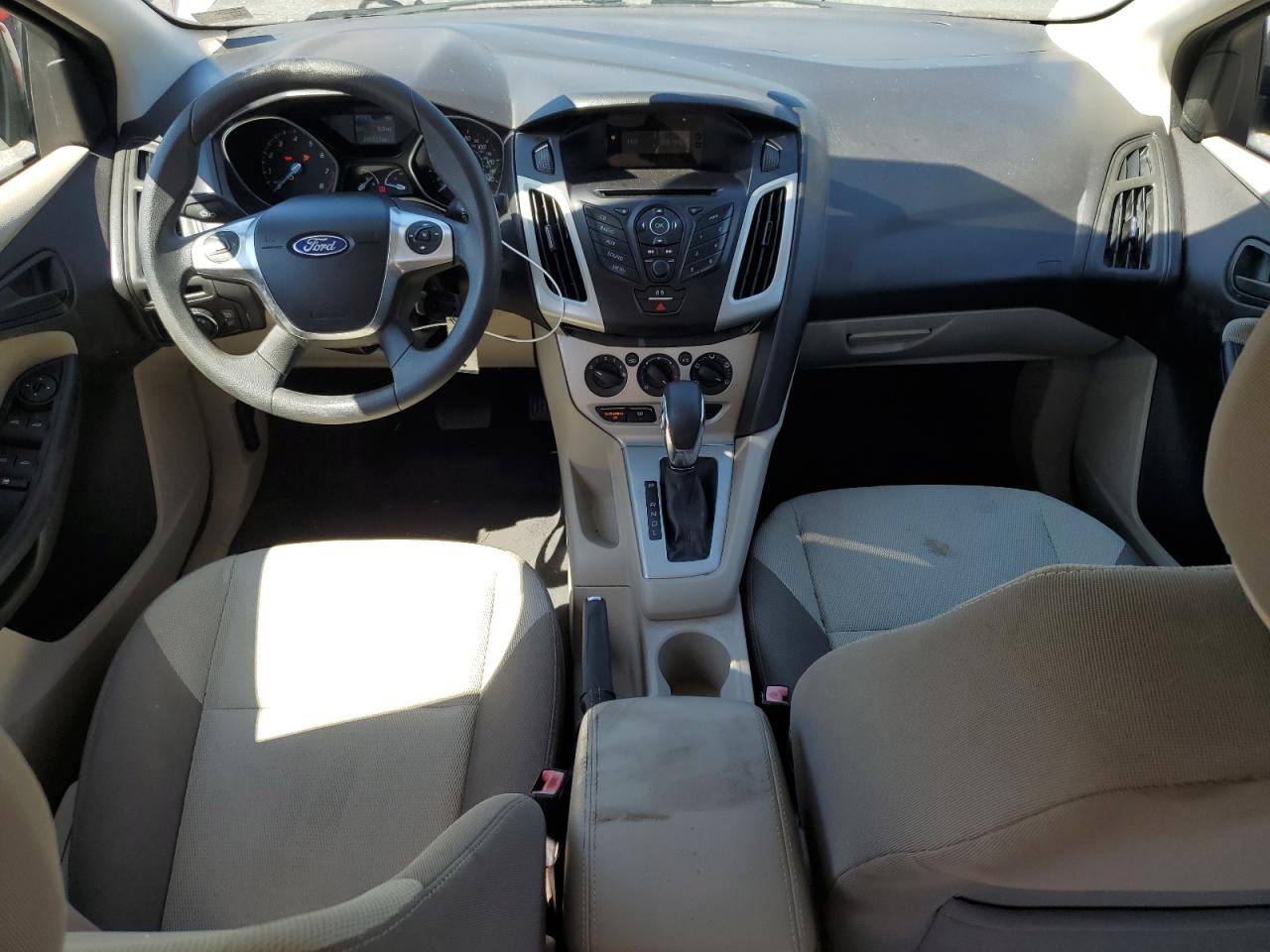 FORD FOCUS 2012 — 9