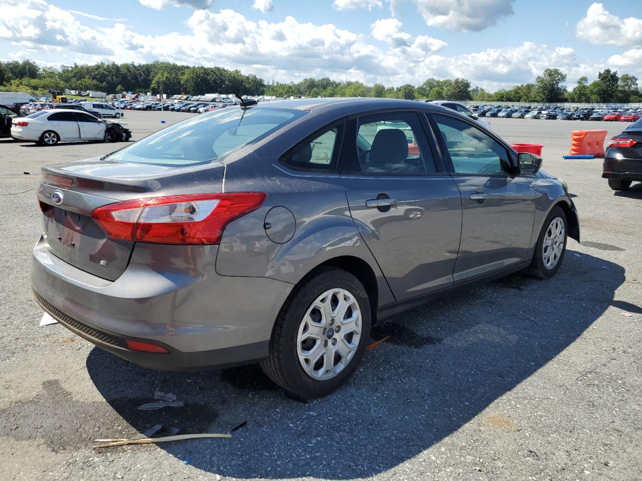 FORD FOCUS 2012 — 4