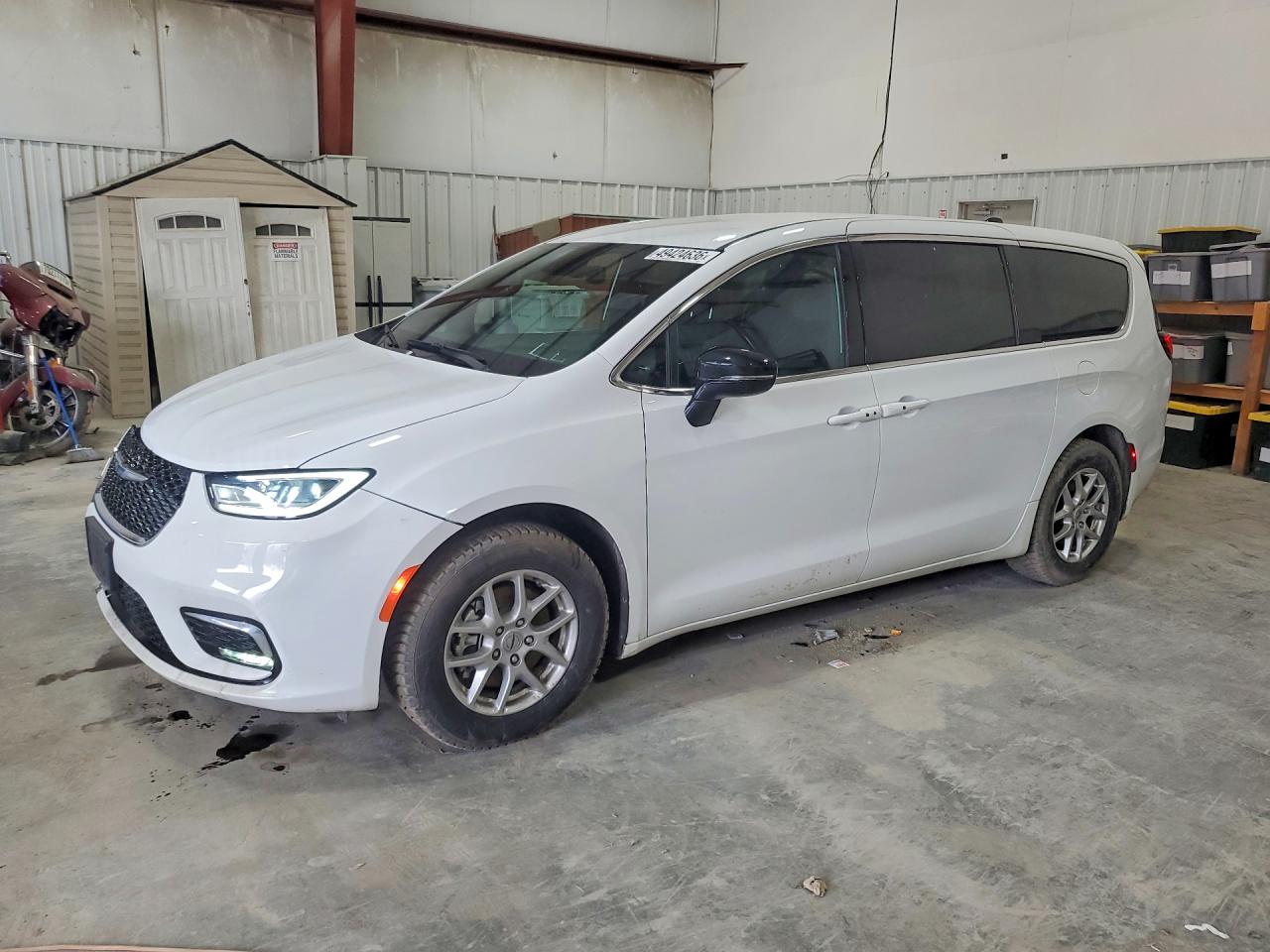 CHRYSLER PACIFICA 2025 — 2