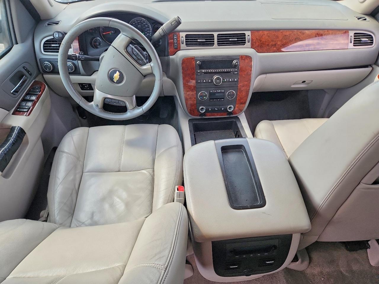 CHEVROLET AVALANCHE 2013 — 9