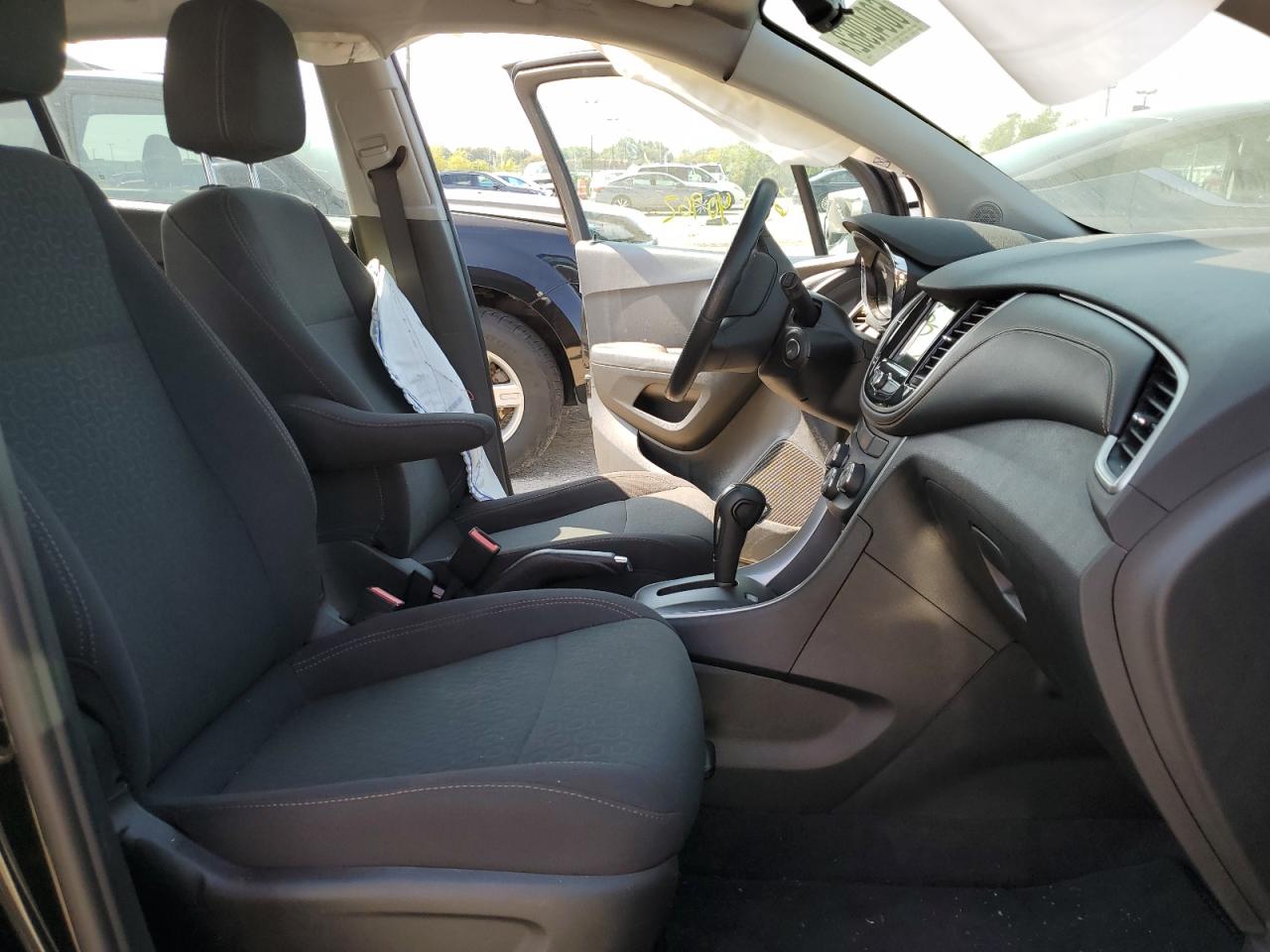 2018 CHEVROLET TRAX LS