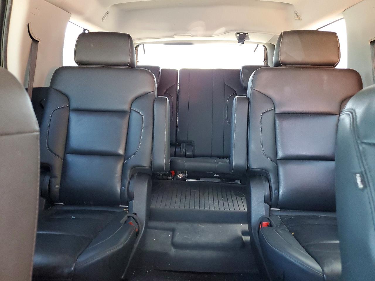 GMC YUKON 2020 — 11