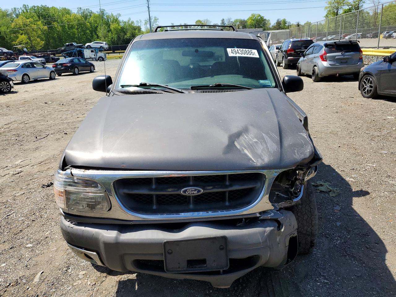 FORD EXPLORER 1999 — 6