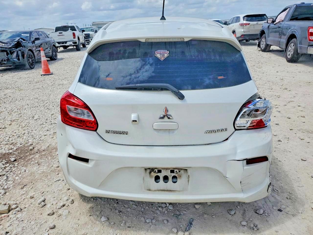 MITSUBISHI MIRAGE 2019 — 7