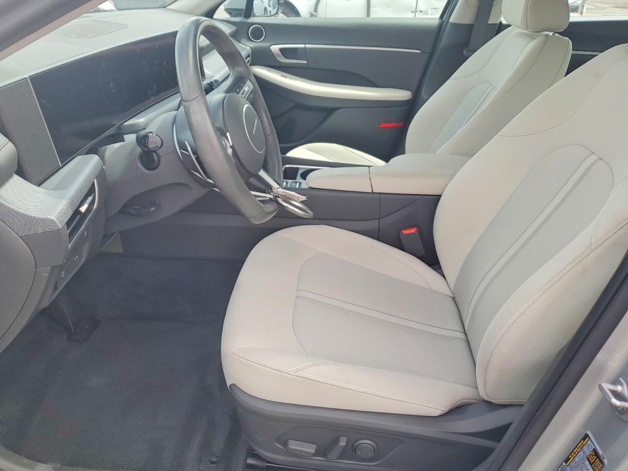 HYUNDAI SONATA 2024 — 8