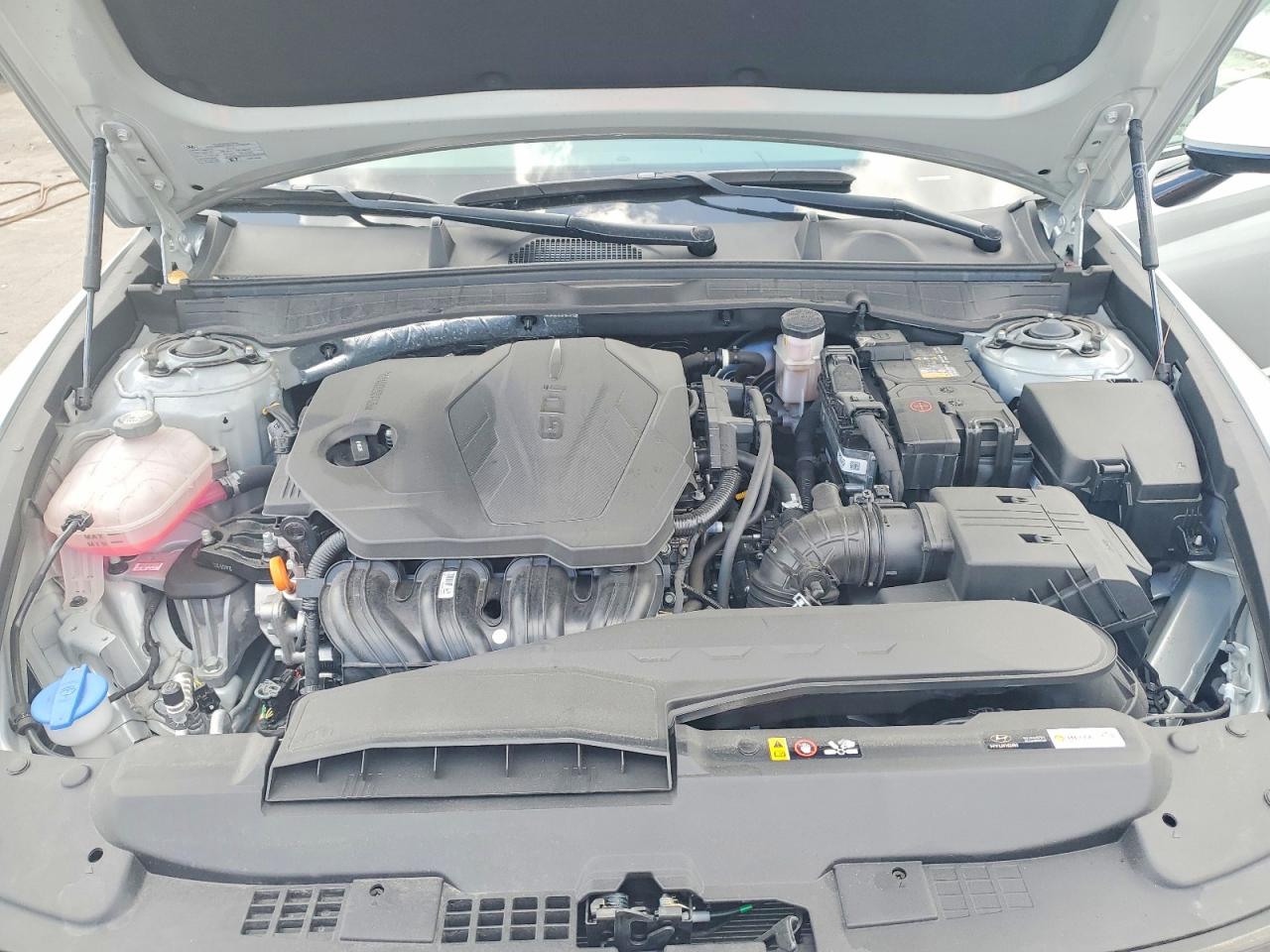 HYUNDAI SONATA 2024 — 12