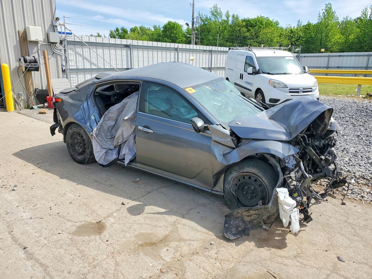 NISSAN ALTIMA 2019 — 5