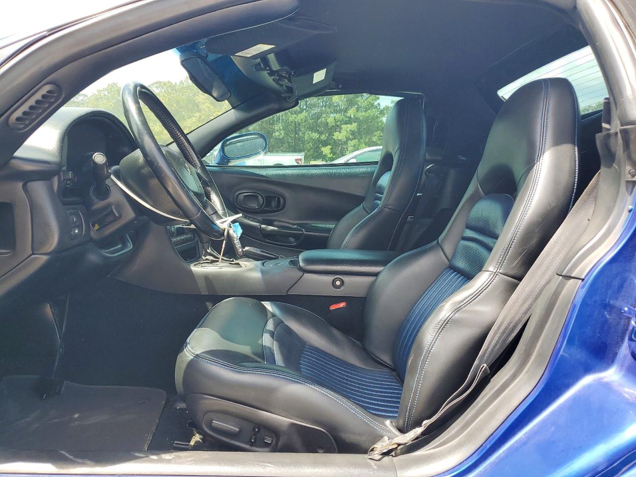 CHEVROLET CORVETTE 1999 — 8