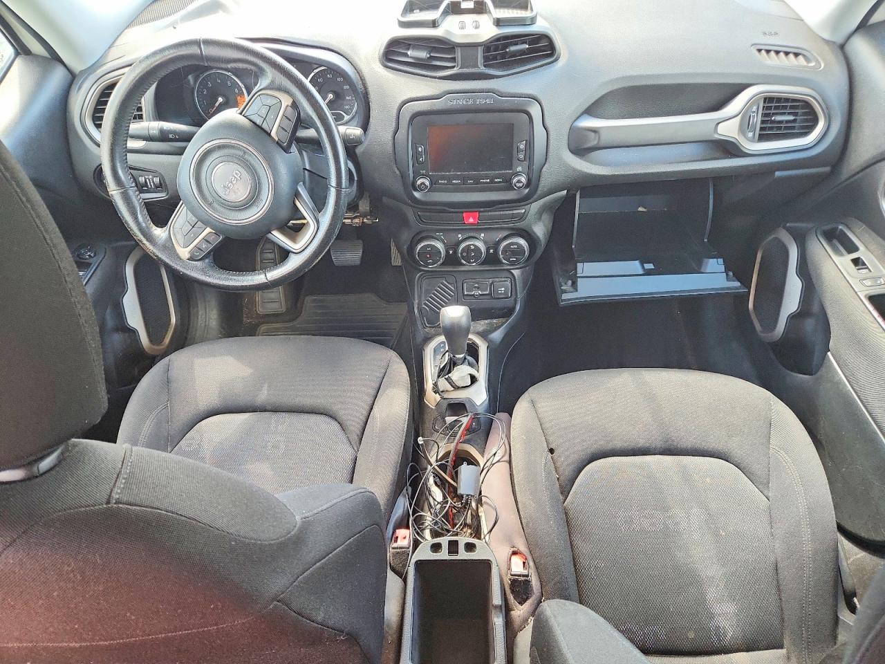 JEEP RENEGADE 2015 — 9