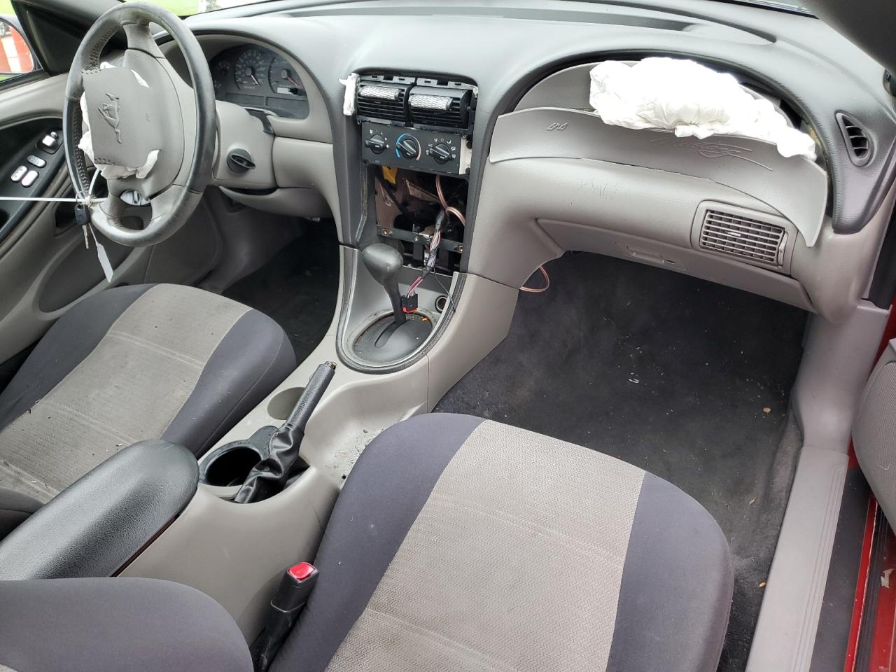 FORD MUSTANG 2004 — 9