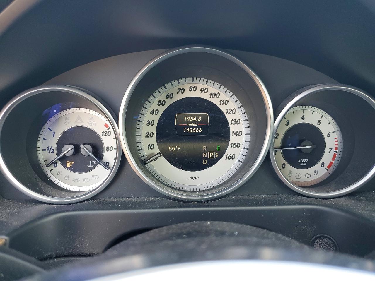 MERCEDES BENZ E 2014 — 10