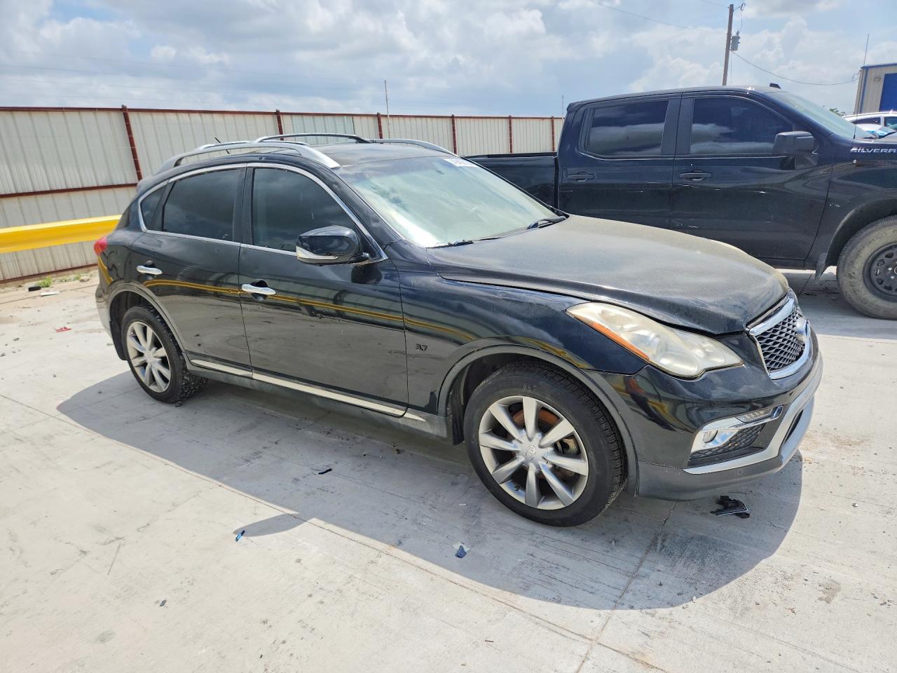 2016 INFINITI QX50 BASE