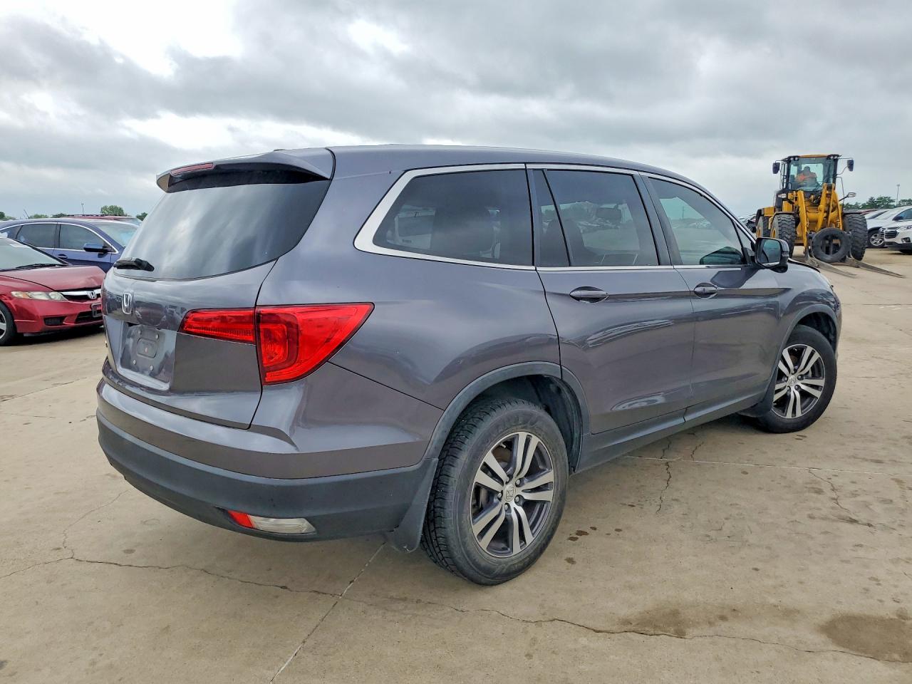 HONDA PILOT 2017 — 4