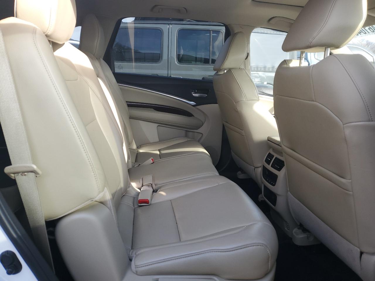 ACURA MDX 2016 — 12