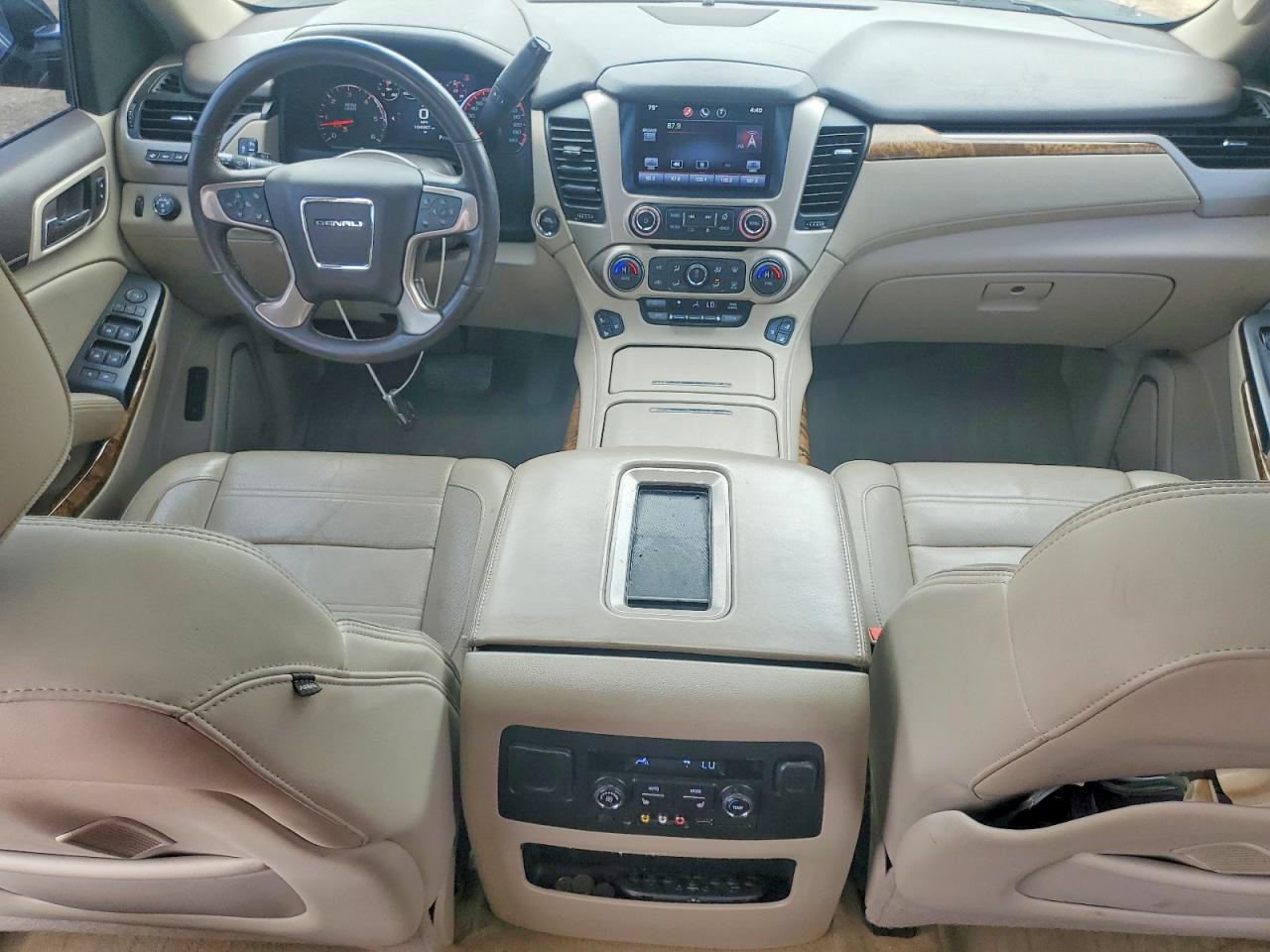 GMC YUKON 2015 — 9