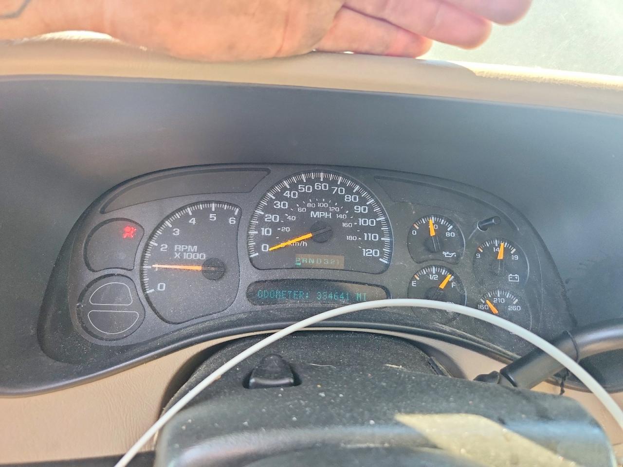 GMC NEW SIERRA 2004 — 10