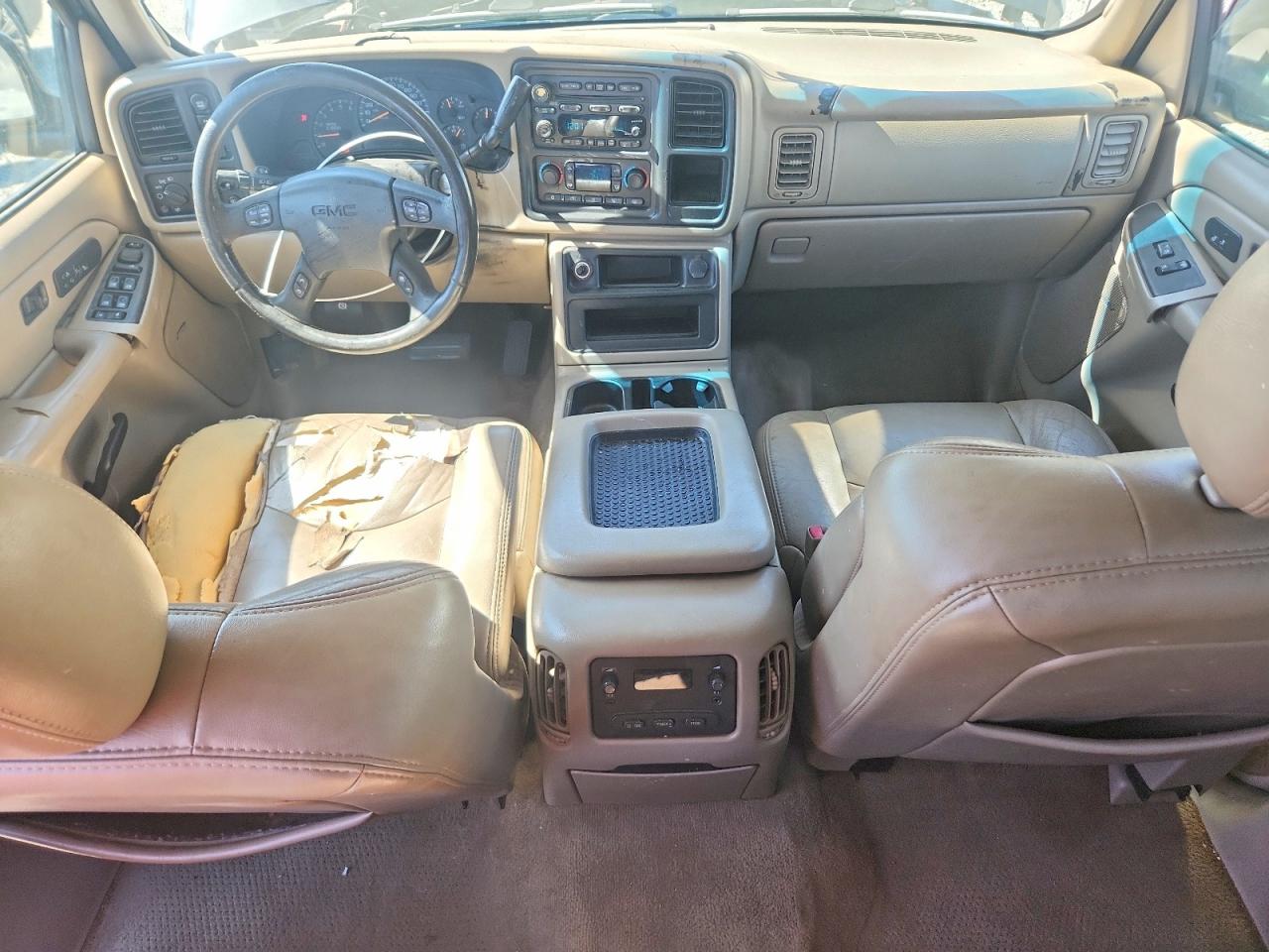 GMC NEW SIERRA 2004 — 9