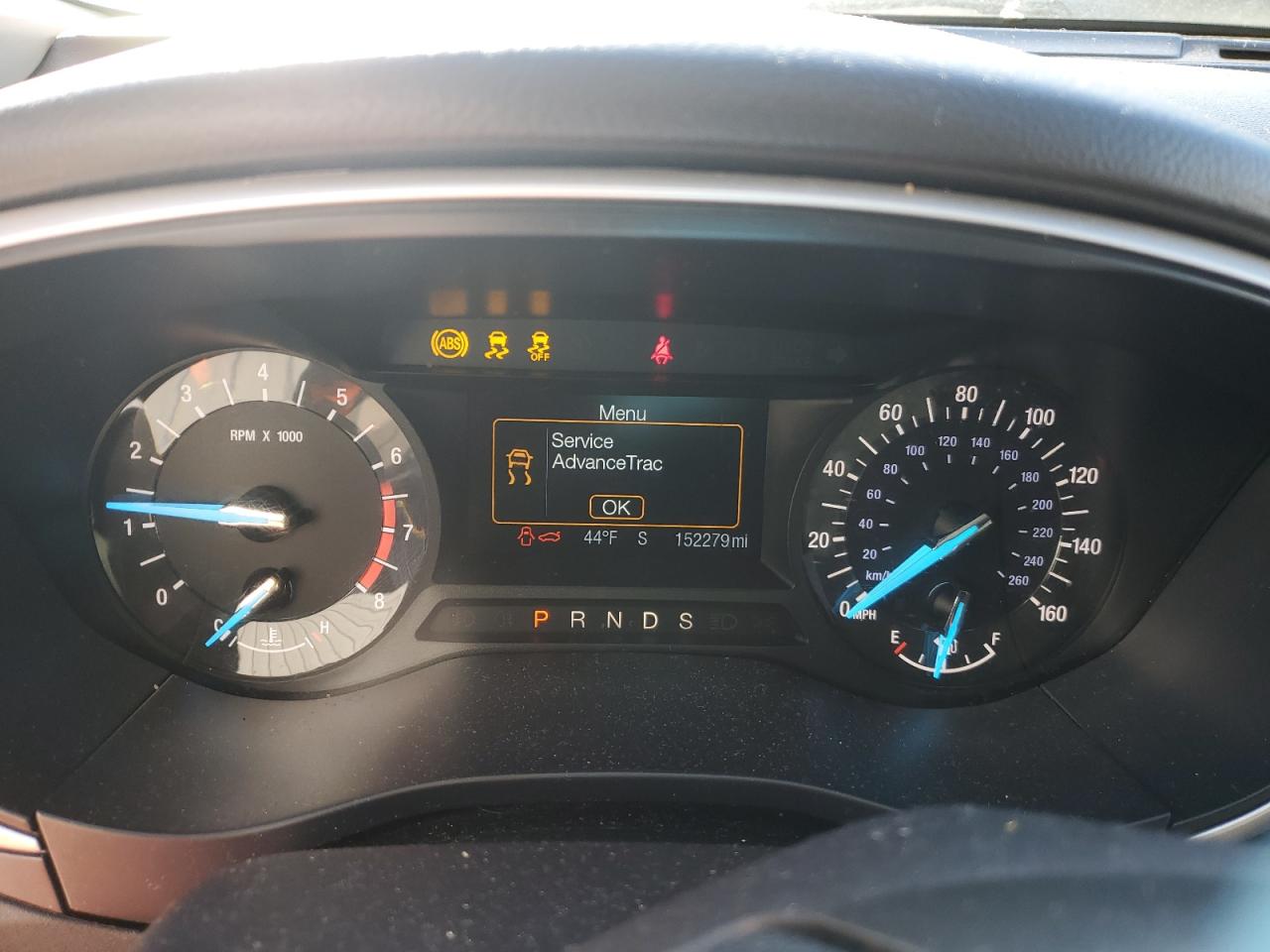 FORD FUSION 2015 — 10