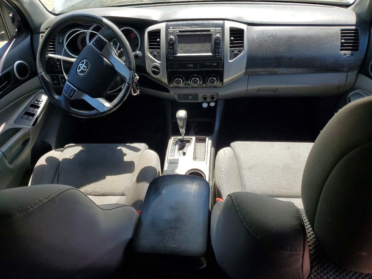 TOYOTA TACOMA 2013 — 9