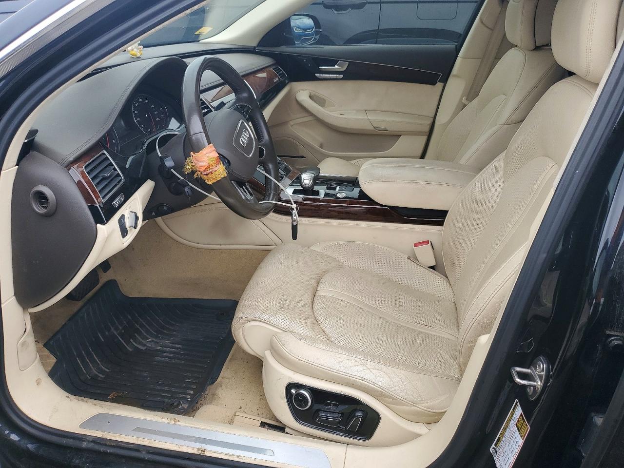 AUDI A8 2012 — 8