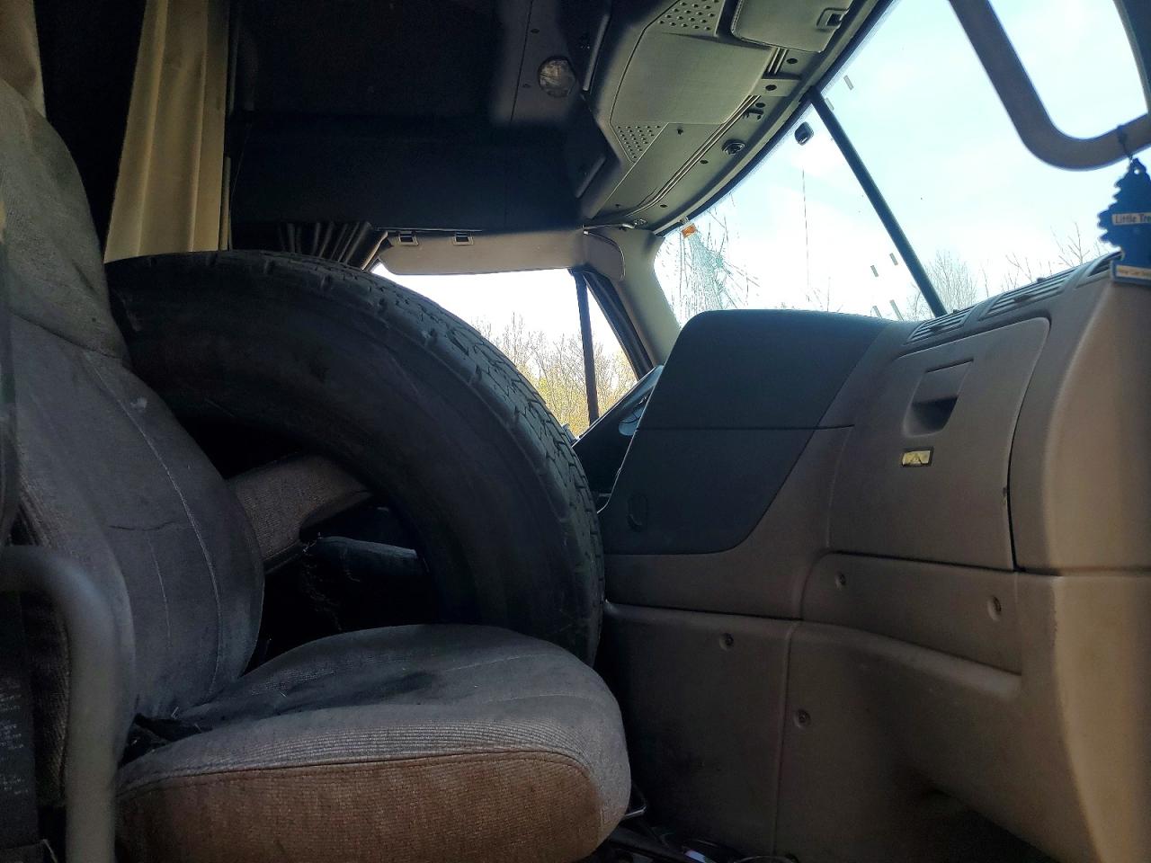 FREIGHTLINER CASCADIA 2012 — 6