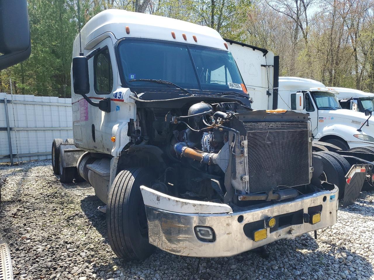 FREIGHTLINER CASCADIA 2012 — 2