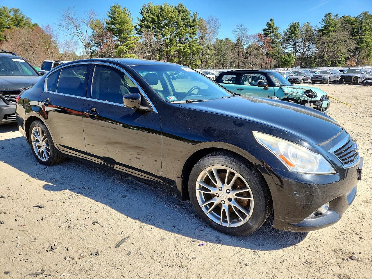 2011 INFINITI G37 SEDAN X