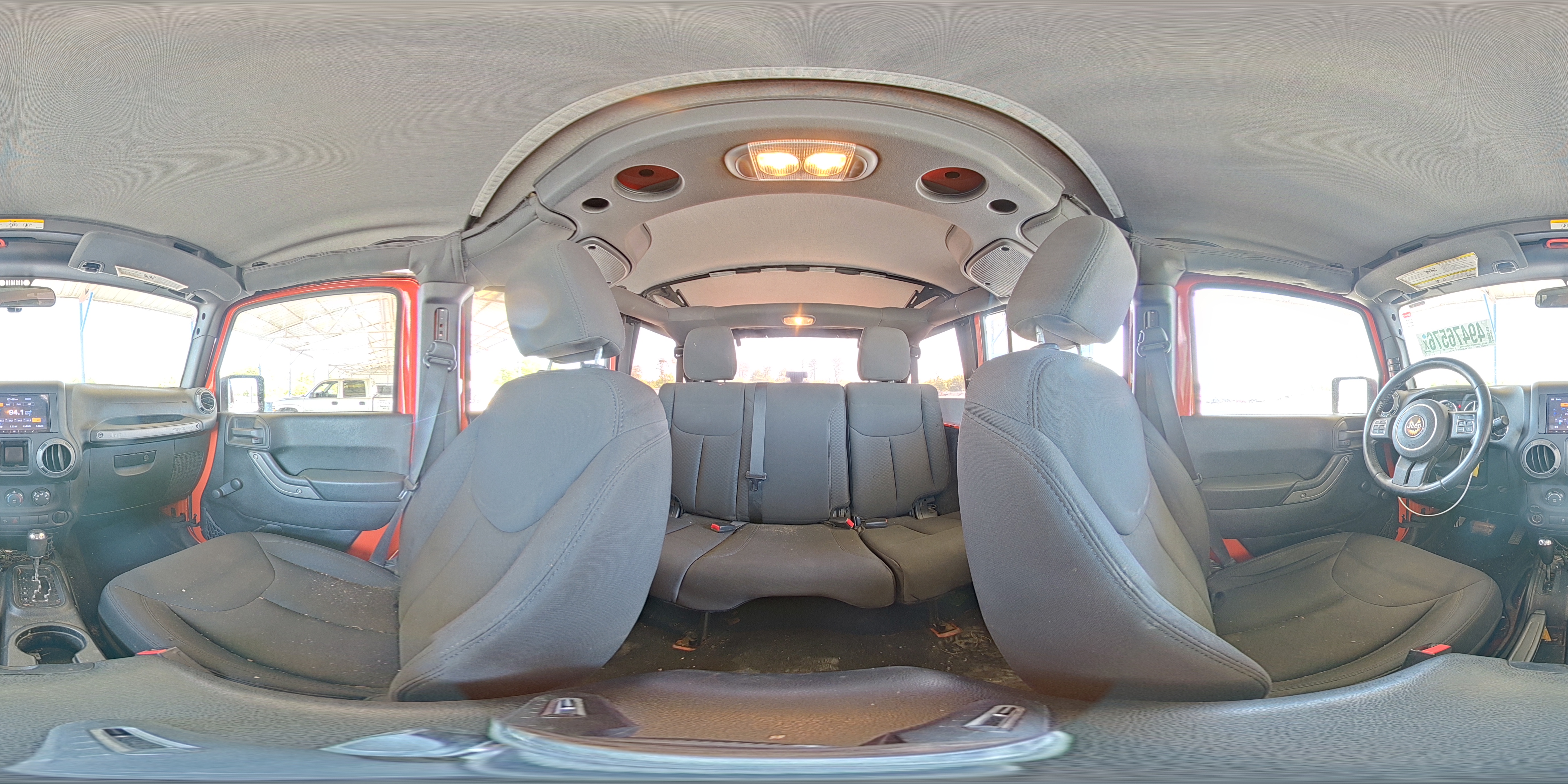 JEEP WRANGLER UNLIMITED 2015 — 14