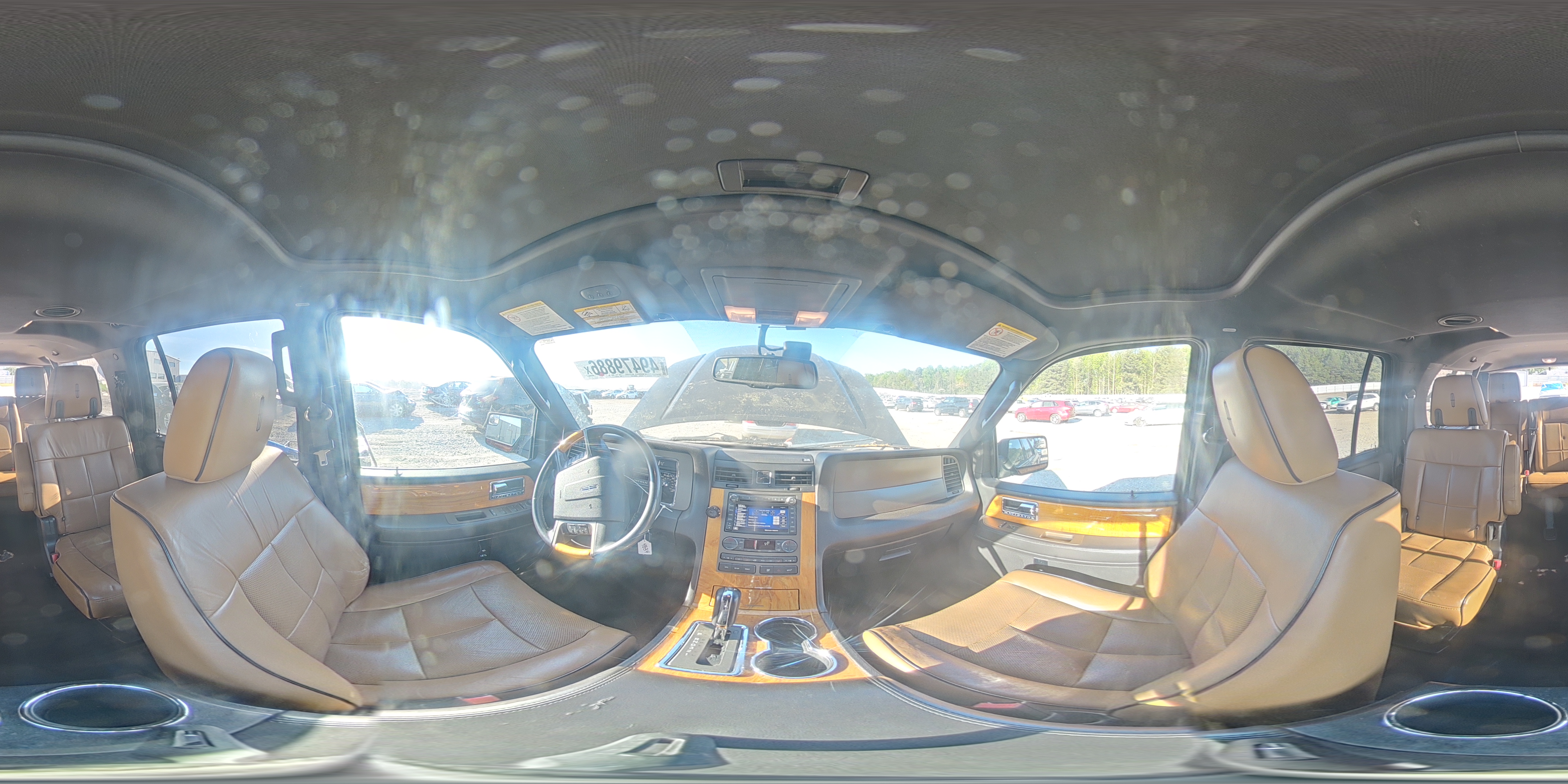 LINCOLN NAVIGATOR 2014 — 15