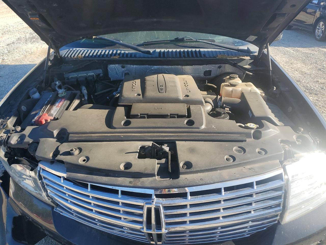 LINCOLN NAVIGATOR 2014 — 12