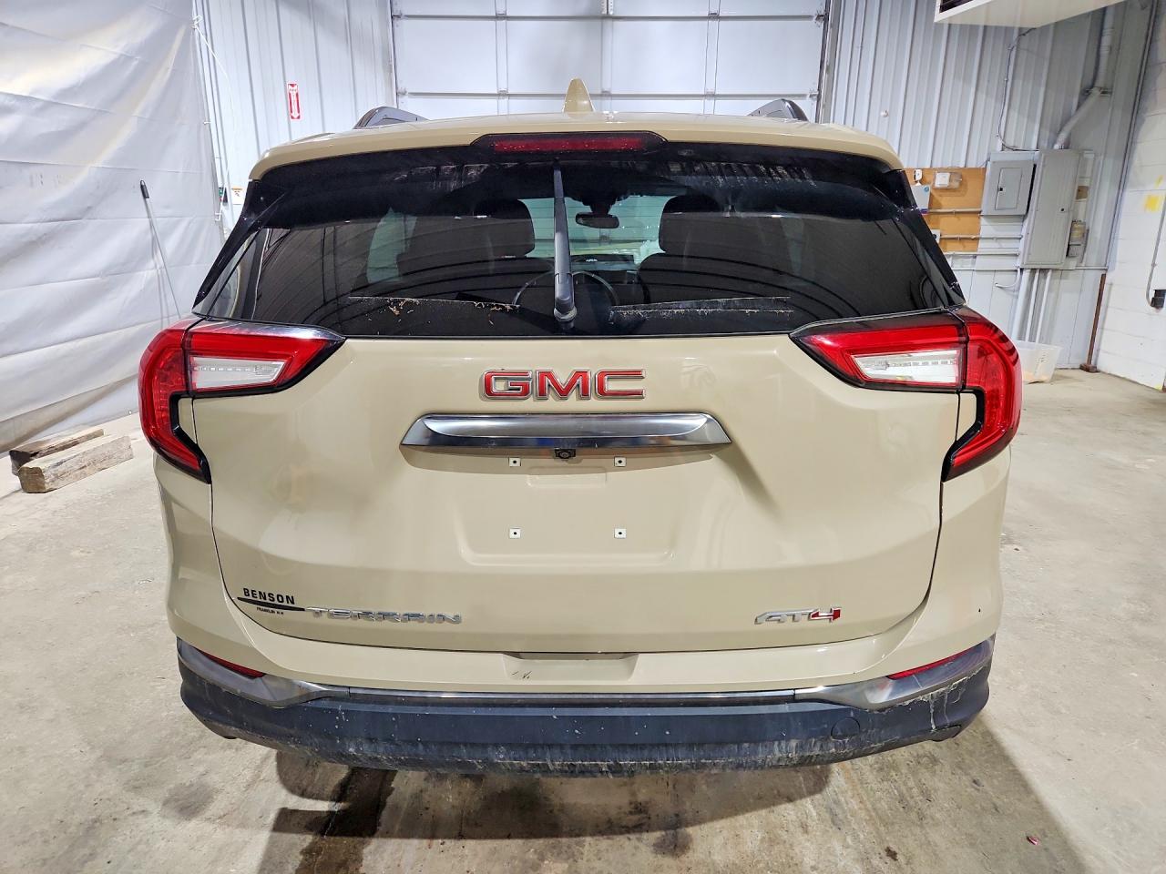GMC TERRAIN 2023 — 7