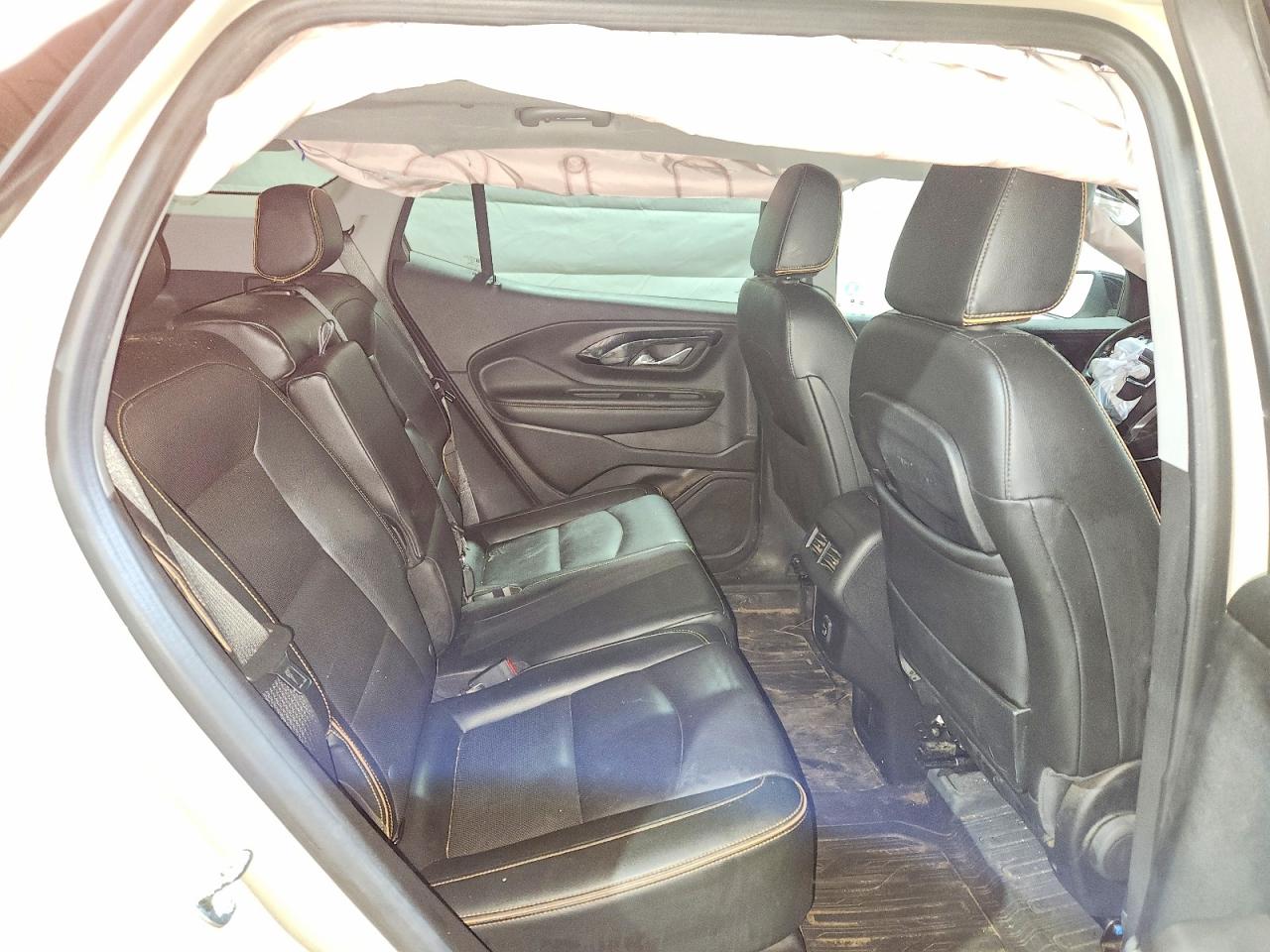 GMC TERRAIN 2023 — 12