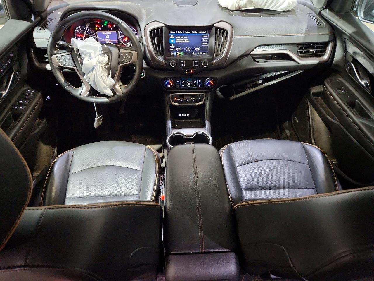 GMC TERRAIN 2023 — 9