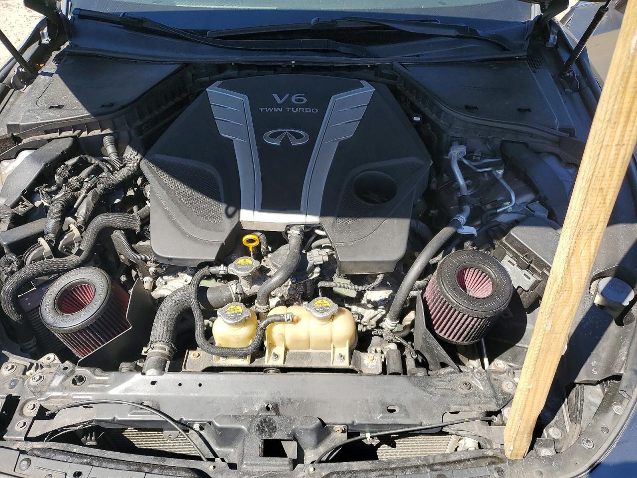 INFINITI Q60 2017 — 12