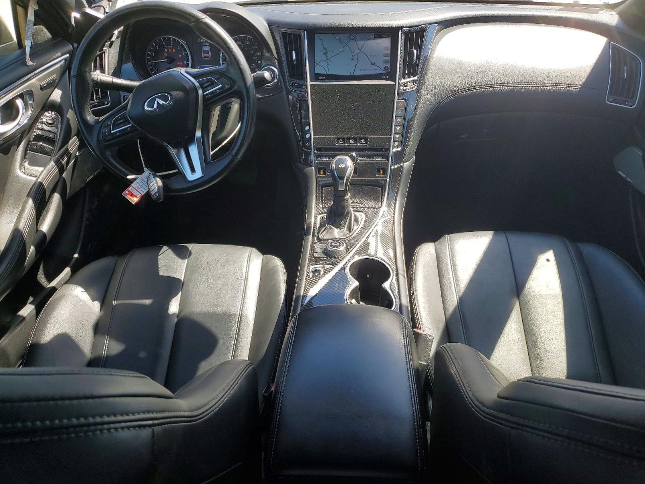 INFINITI Q60 2017 — 9