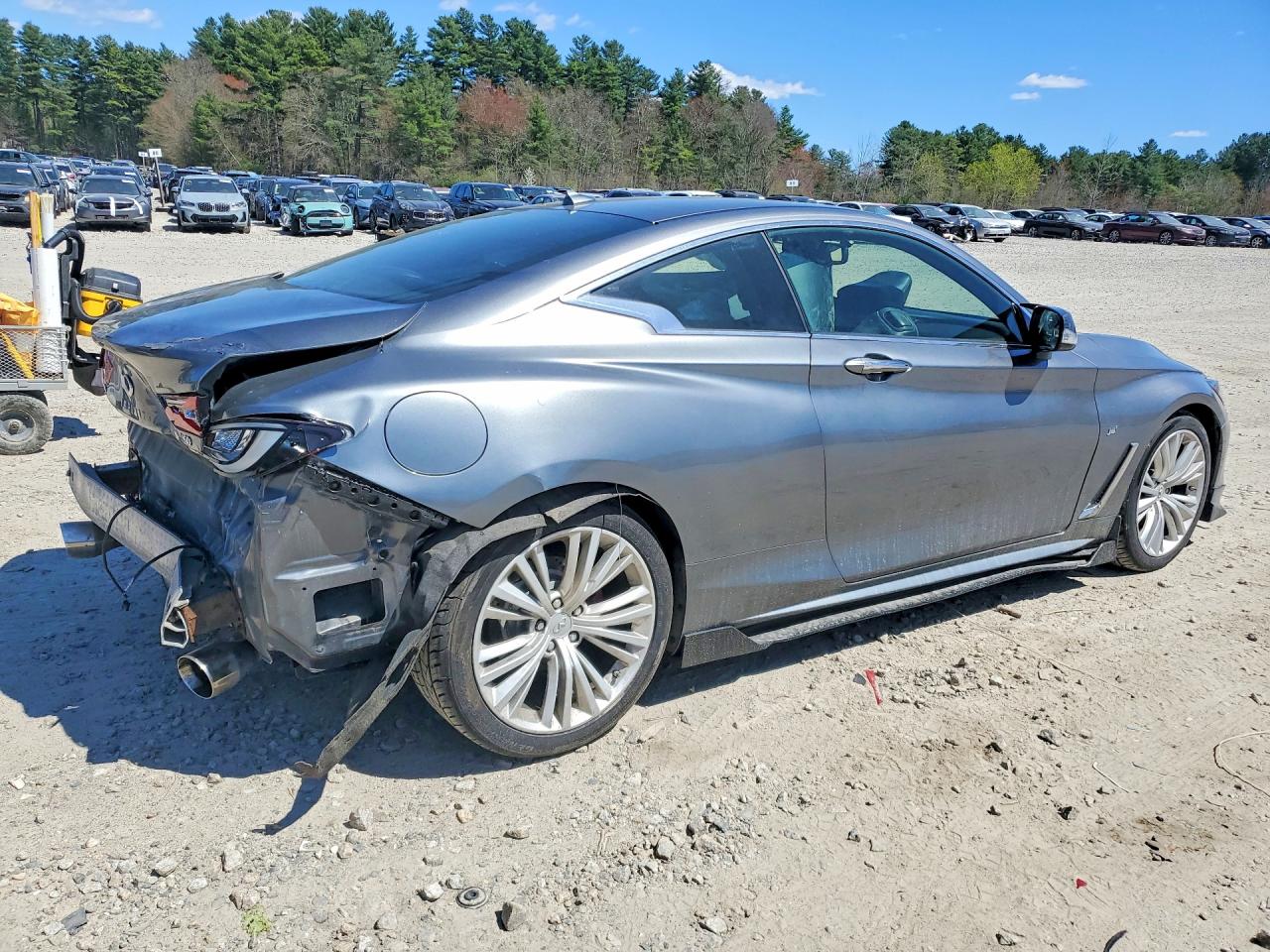 INFINITI Q60 2017 — 4