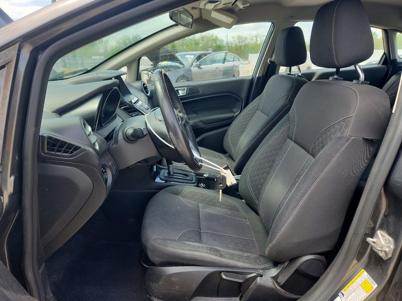 FORD FIESTA 2016 — 8