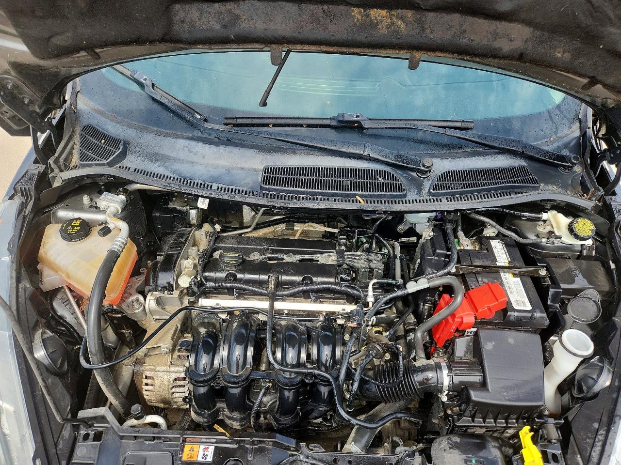 FORD FIESTA 2016 — 12