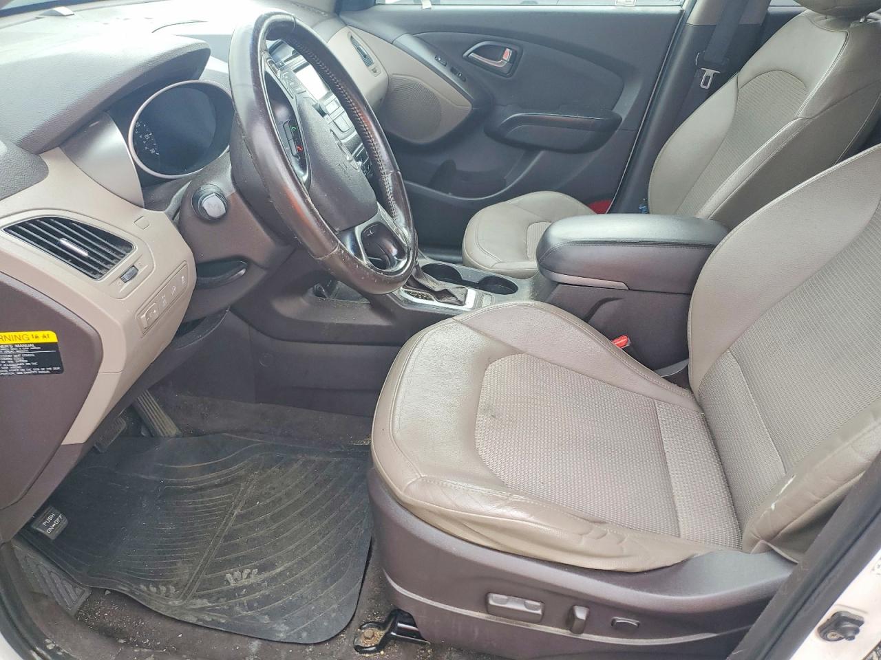 HYUNDAI TUCSON 2014 — 8
